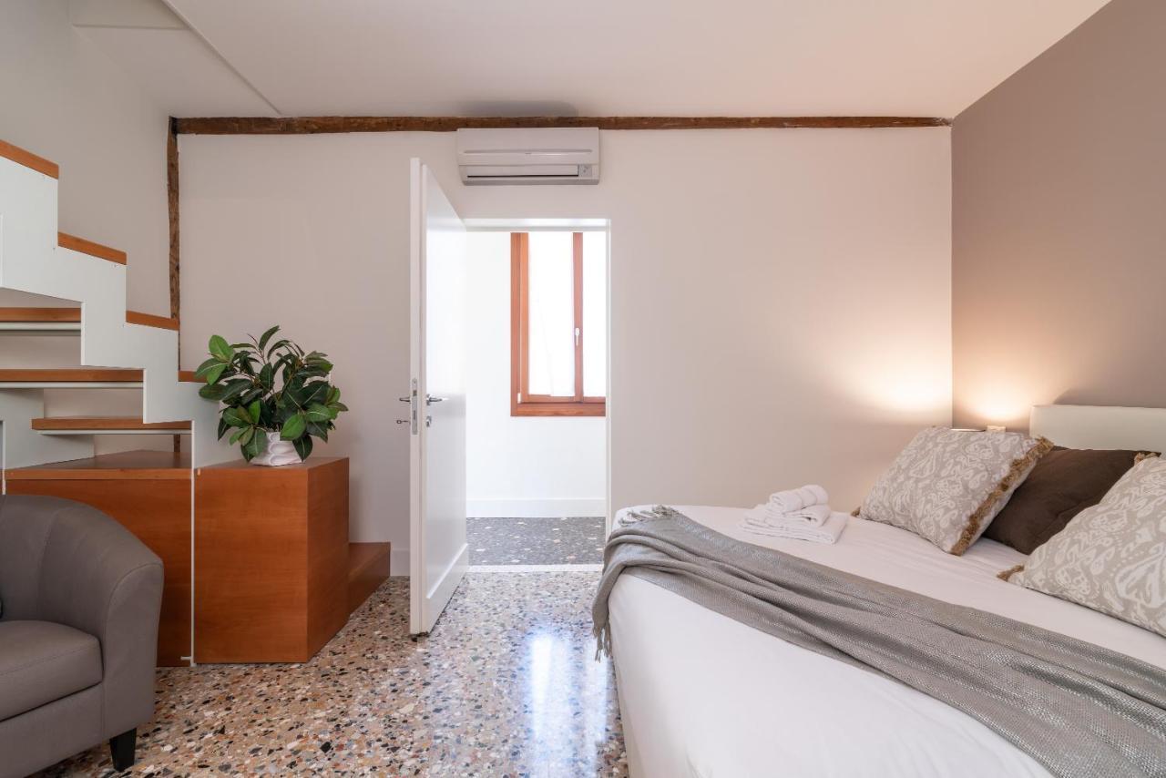 Casanova Deluxe Apartment By Wonderful Italy Venedik Dış mekan fotoğraf